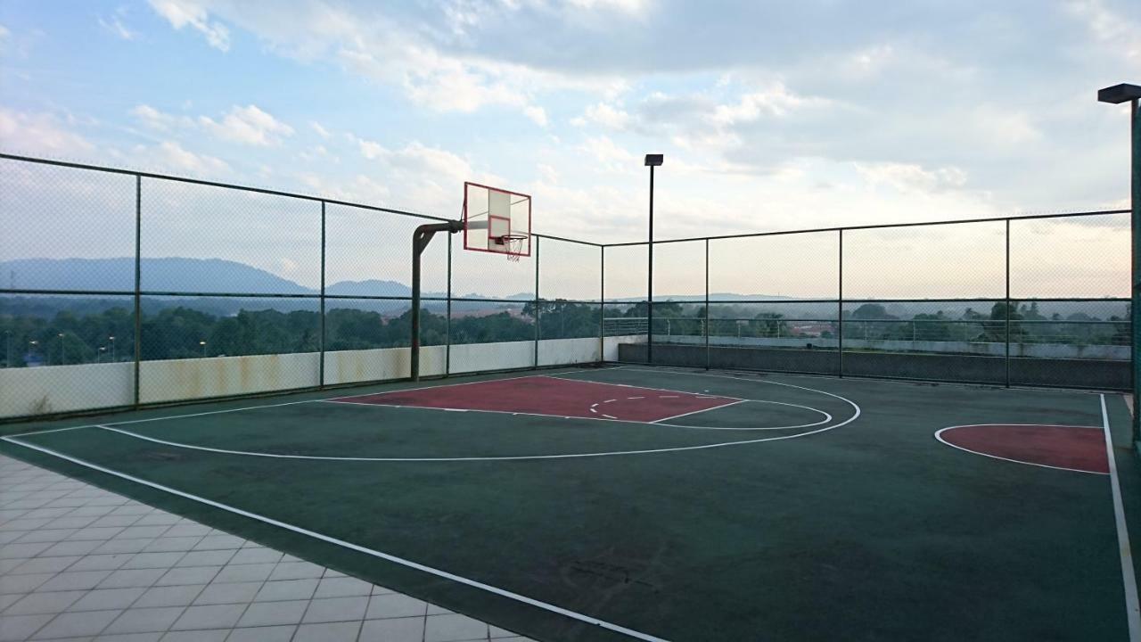 Cozy Swiss Garden Beach Resort Residence Kampung Sungai Karang Luaran gambar